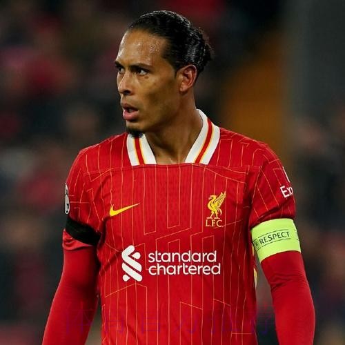 皇马官方:罢赛传闻不实 从未考虑退出国王杯决赛 皇马官方:罢赛传闻不实 从未考虑退出国王杯决赛